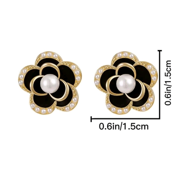 #119. Elegant Women's Black White Gold Flower Fashion Stud Earrings. - Picture 5 of 5